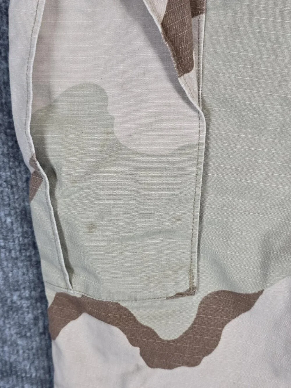 Vintage US Army Pants Mens Large Camo Desert Camouflage Military Stained 90s